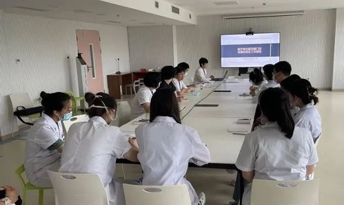 嶗山區(qū)社區(qū)衛(wèi)生服務(wù)中心開展傳染病專題業(yè)務(wù)培訓(xùn)