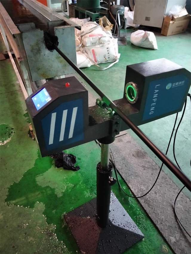 電纜質量的雙重保障 卡量抽檢與單軸測徑儀的精準協作